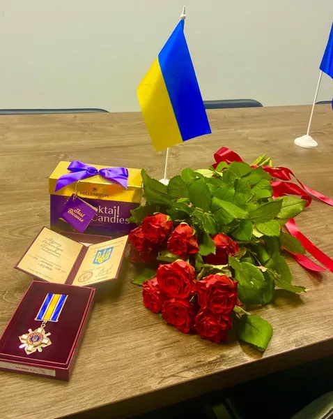 На Волині дружині та дітям загиблого Героя вручили посмертний орден за мужність (фото)