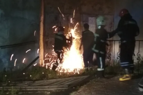 Історична втрата: горіла Луцька брама (фото)