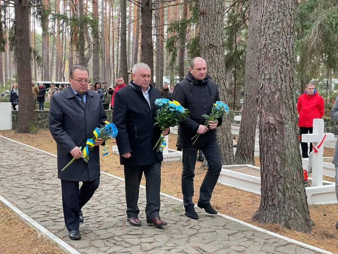 З Волині до Польщі вирушив вогонь незалежності (фото, відео)