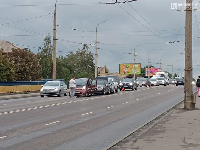 У Луцьку біля «Там Таму» – серйозна аварія (відео)