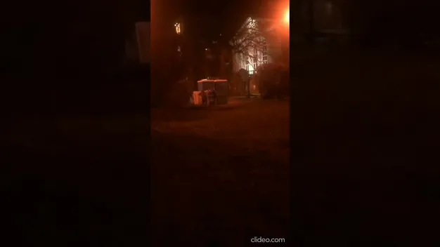 У Луцьку перекинули біотуалет, поки хтось там справляв потребу (фото, відео)
