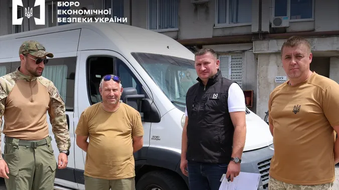Возив контрабанду, а тепер допомагатиме армії: на Волині ЗСУ отримали конфісковане авто