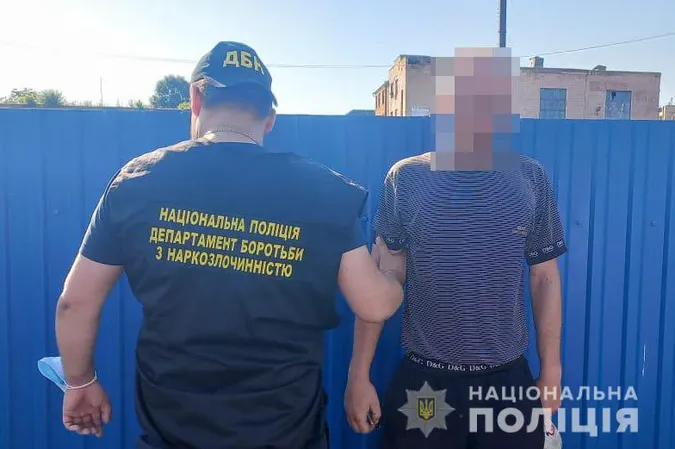В одного – метадон, в іншого – канабіс: у двох волинян знайшли наркотики (фото)