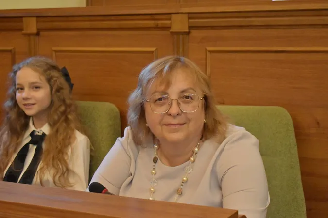 Гордість Волині: в Луцьку нагородили юних інтелектуалів та їхніх наставників