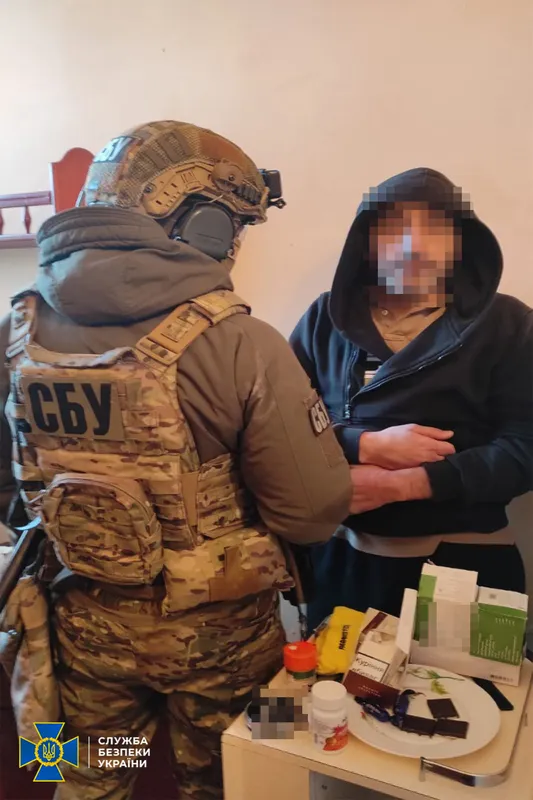 На Волині «авторитети» налагодили канал збуту наркотиків у колонії (фото, відео)