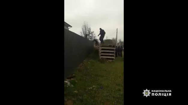 Затримання наркоторговців у Нововолинську: криваві подробиці (фото, відео)