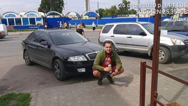 У Луцьку «паркохам» кидався на муніципалів (фото)