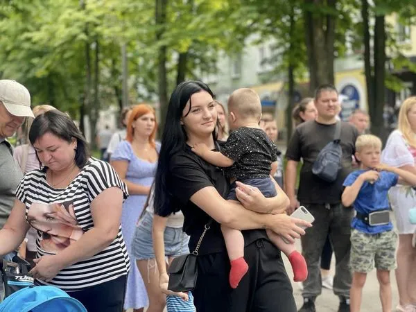 «Забіг у повзунках»: у Нововолинську організували змагання серед малюків (фото)