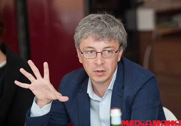 Гендиректор «1+1» пояснив чому обрізали новорічне привітання Президента