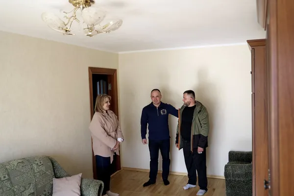 Ветеран із Любешева отримав житло за державною програмою