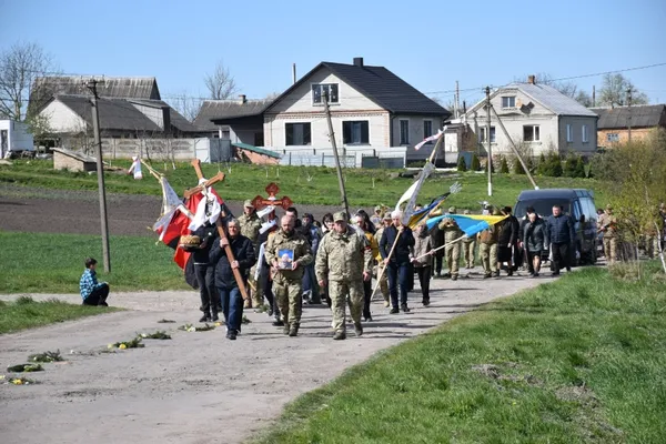 На Волині в останню путь провели Героя Миколу Гаця (фото)