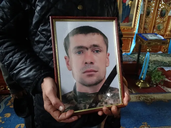 На Волині попрощалися з бійцем «князівської» бригади Миколою Мартинюком (фото)