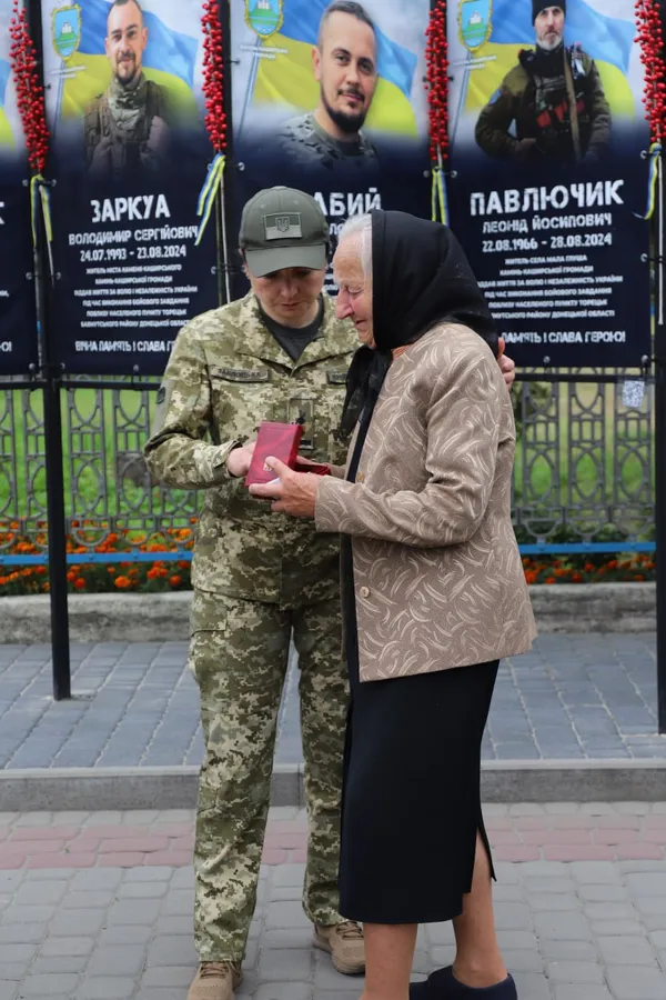 Високу державну нагороду отримала мати Героя – Марія Адамівна Птачик