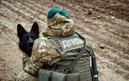 Летить і мале, і велике: розповіли про обстріли на кордоні Рівненщини з Білоруссю