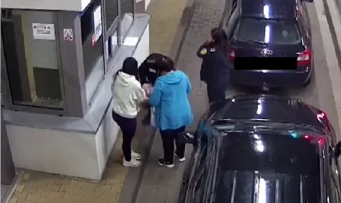 Немовля перестало дихати: на кордоні з Волинню рятували дитину (відео)