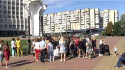 У Луцьку проти нової директорки мітингували працівники навчально-реабілітаційного центру