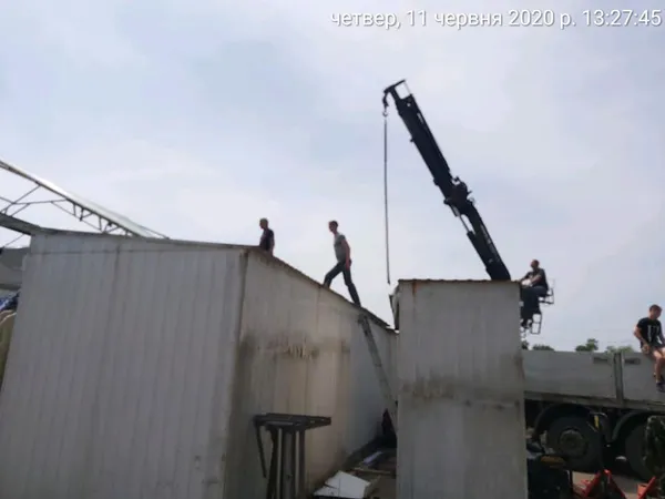 Демонтаж триває: на Старому ринку знову переселення (ФОТО)