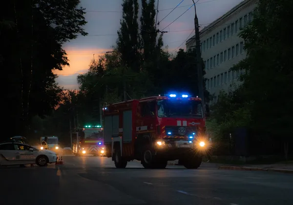 Поліція, пожежні і «швидка»: що коїлося ввечері на Глушець у Луцьку (фото)