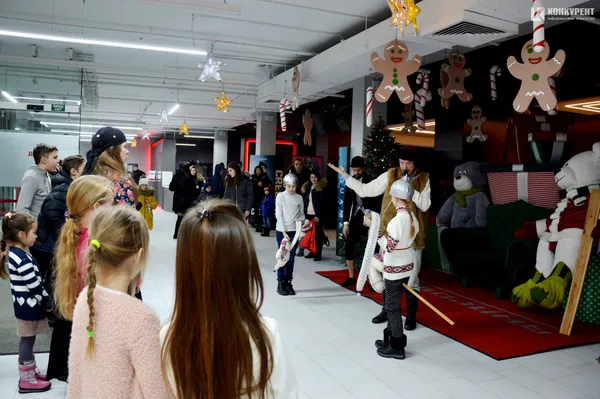 У «Промені» діти бавилися із циганкою та щедрували (фото)