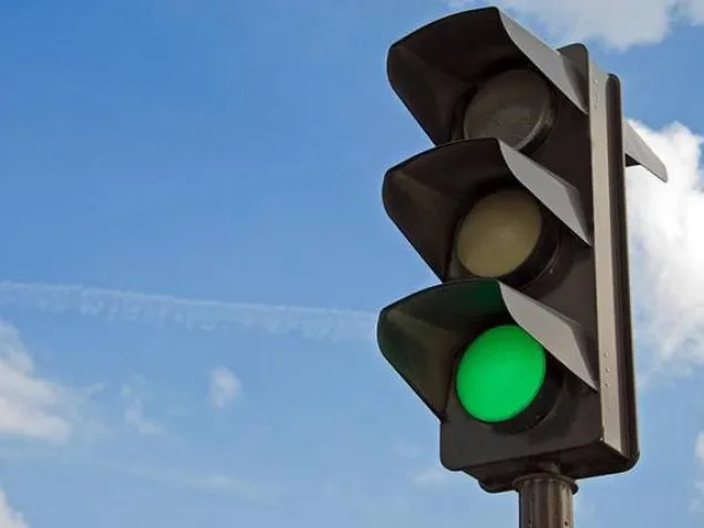 На вулиці Карпенка-Карого в Луцьку поставлять новий світлофор