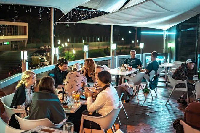 «Ring Cafe», що у Промені, запрошує на сезонні страви*