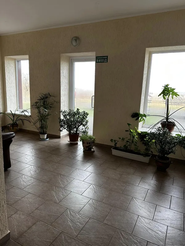На Волині продають завод з виготовлення дитячих візочків (фото)
