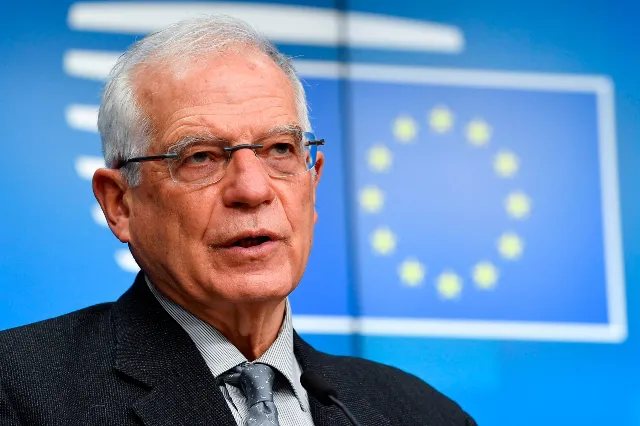 Боррель заявив, що заморожені резерви рф варто передати Україні