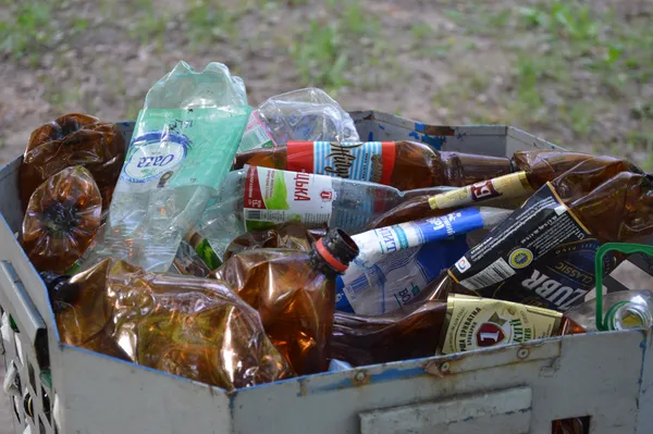 Чотири дні  вихідних - і «під зав'язку» забиті сміттєві баки