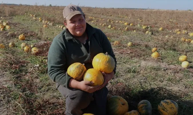 На Волині 18-річний хлопець робить бізнес на гарбузовому насінні