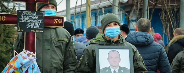 Попрощалися з трьома нацгвардійцями, яких розстріляв строковик у Дніпрі