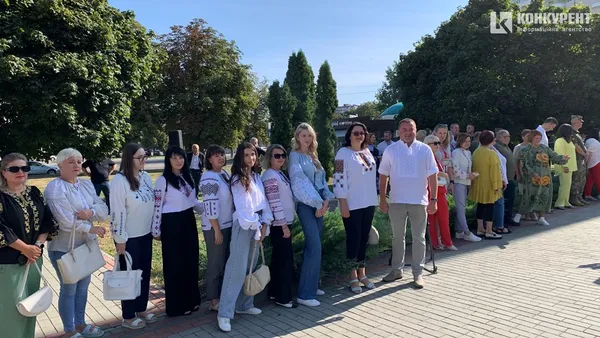 День Прапора: як у Луцьку підіймали найбільший стяг області