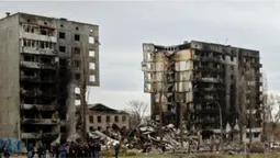 Бородянку бомбили авіабомбами. Багатоповерхівки складалися як карткові будинки, - Казанський (відео)