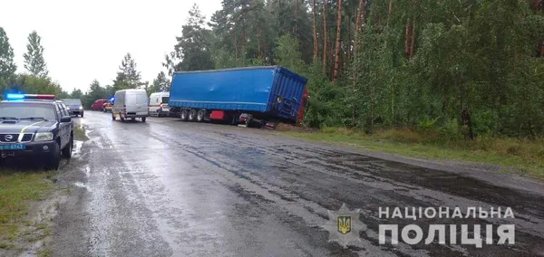У моторошній аварії на Рівненщині загинув 36-річний волинянин (фото, відео)