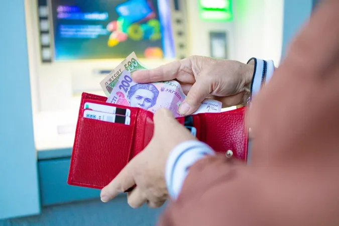 В Україні у вересні перерахують частину пенсій: у кого збільшаться виплати