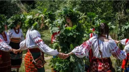 Русалки приходять на Трійцю: як волиняни захищали свої домівки та худобу на Зелені свята (фото)