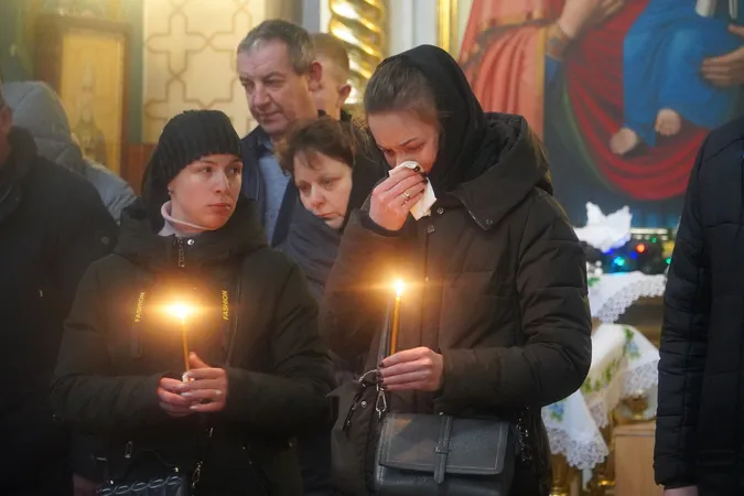У Володимирі попрощалися із загиблим 34-річним майором Сергієм Гулаковим (фото)