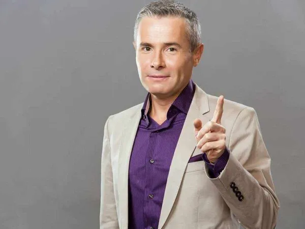 Дивіться на «Конкурент TV» кулінарний блог відомого телеведучого Костянтина Грубича