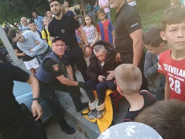 У Луцьку горить житловий будинок (фото, відео, оновлюється)