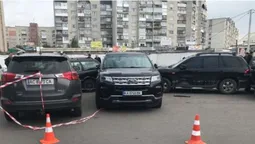 Водій був п'яний: деталі «групової» ДТП на автостанції у Луцьку (фото, відео)