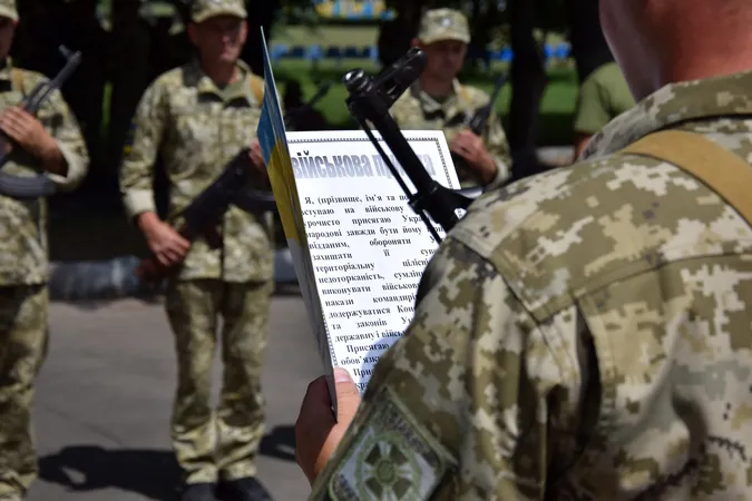 У Луцьку волинські прикордонники склали військову присягу (фото)