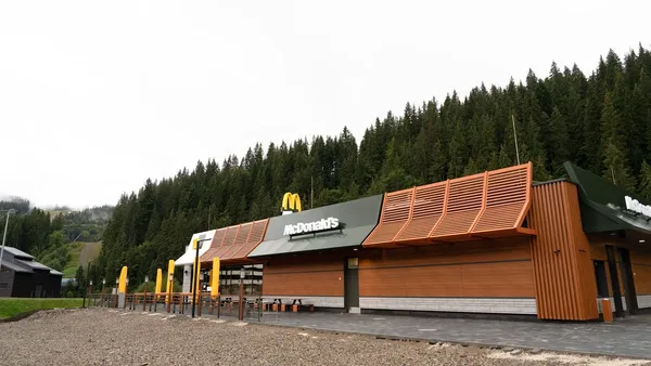 Таких цін ще не бачили: де в Україні з'явився найдорожчий McDonald's та чому він особливий