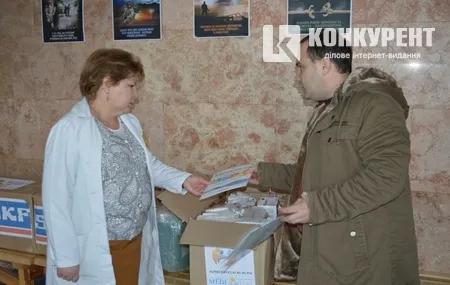 Бізнесмени з Польщі подарували волинській лікарні господарські товари