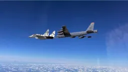 У небі над Волинню пролетіли американські ядерні бомбардувальники (відео)