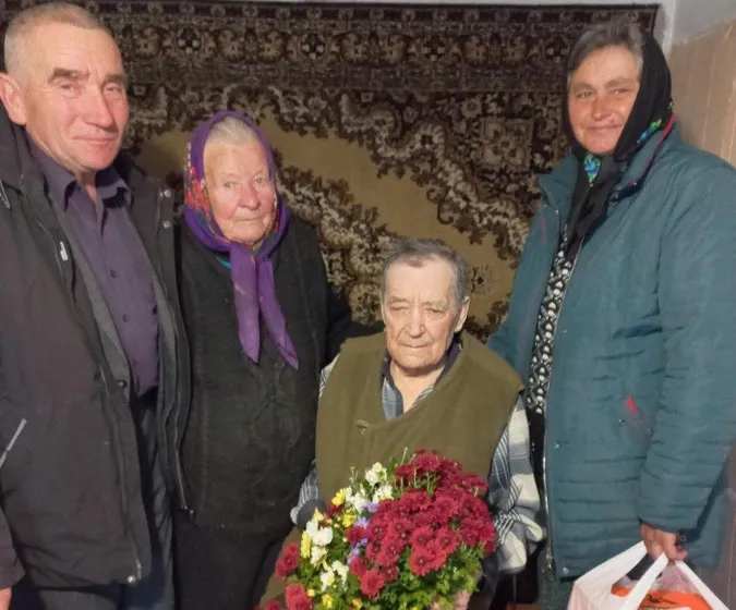 На Волині довгожитель відзначив 92-й день народження
