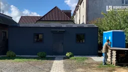 У Луцьку за майже мільйон встановили модульний будинок для безхатьків (фото)