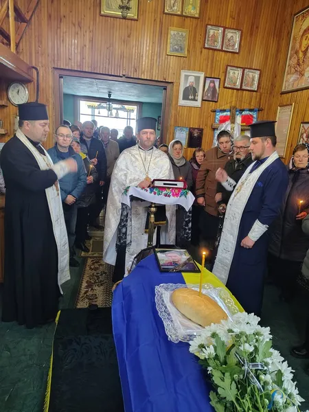На Волині попрощалися із загиблим воїном Сергієм Йосенком (фото)