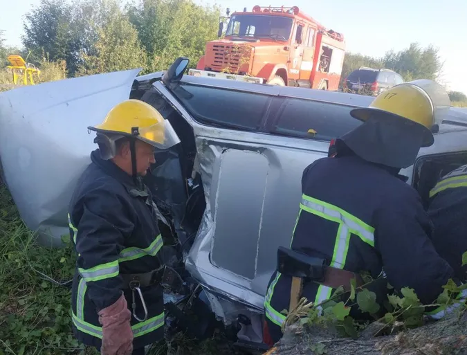 У Ковельському районі сталася смертельна ДТП (фото, відео)