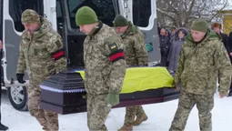 На Волині попрощалися із гранатометником Олегом Оменюком (фото)