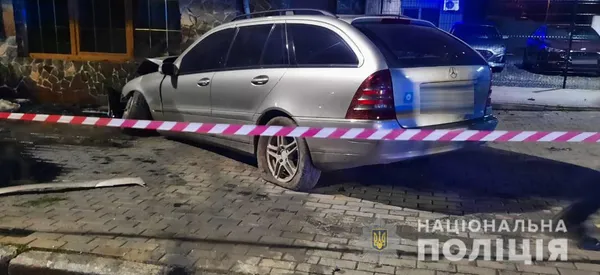 Зіткнення з «Фелічітою»: деталі нічної ДТП у Луцьку (фото, відео)