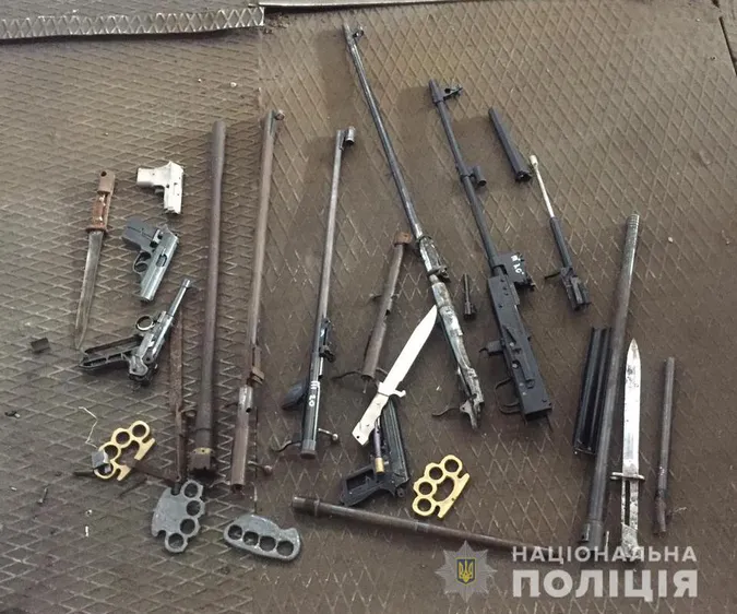 На Волині поліцейські знищили партію зброї і боєприпасів (фото)